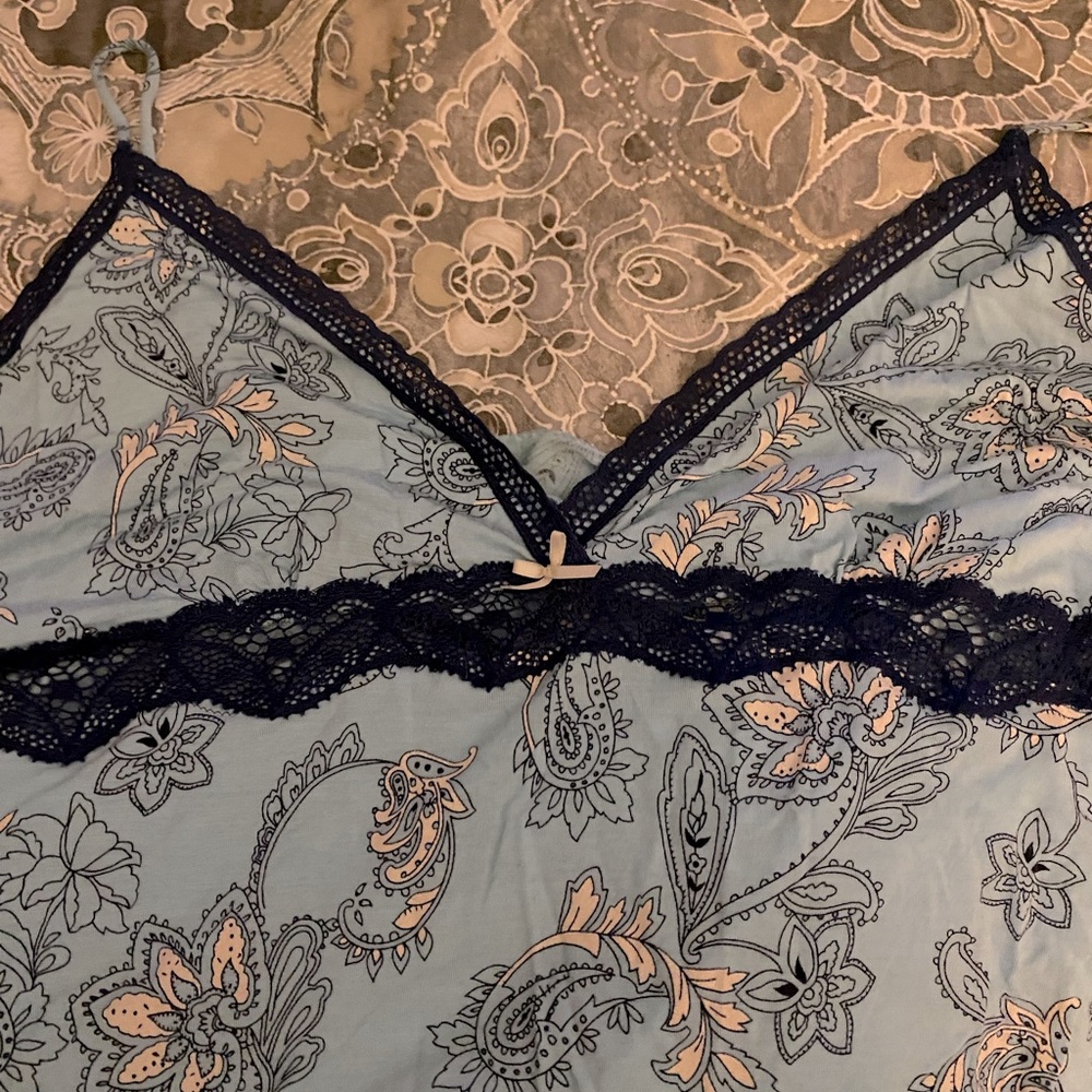 Angel nightgown‎ very good condition
